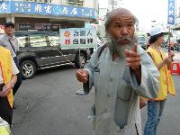 0923_036.JPG (123048 bytes)