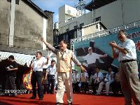 0923_107.JPG (141074 bytes)