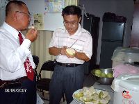 0930_017.JPG (110145 bytes)