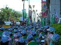 1001_044.jpg (95955 bytes)