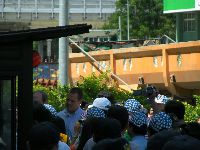 1001_054.jpg (94737 bytes)