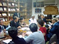 _010.jpg (75160 bytes)