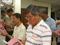 1025_023.JPG (116544 bytes)