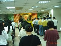 1025_030.JPG (114099 bytes)