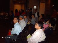 1117_0029.jpg (47089 bytes)