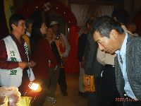 1201_026.JPG (97527 bytes)