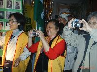 1201_080.JPG (122895 bytes)