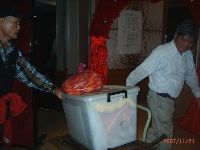 1201_102.JPG (82734 bytes)