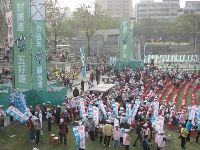 1208_009.jpg (153328 bytes)