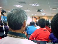 1213_015.JPG (104726 bytes)