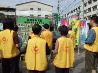 1216_003.jpg (124197 bytes)