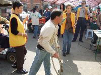 1216_011.jpg (131038 bytes)